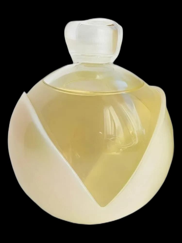 Noa Gold for women — Cacharel